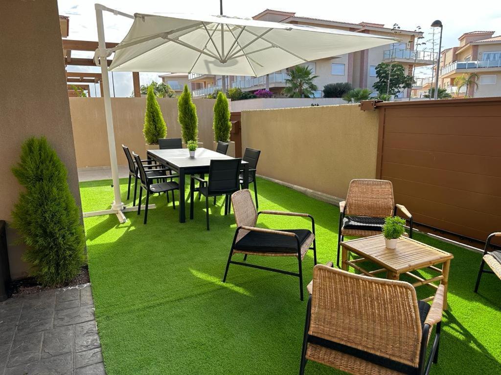 Golf Tenerife South XX Wheel Accessible Shower XX Free Wifi XX Private Pool 30 Degrees XX Two Terraces 30M2X60M2 Xxfree Parking XX Mountain View XX Flatscreen 65 Inch XX Сан Мигел де Абона Екстериор снимка